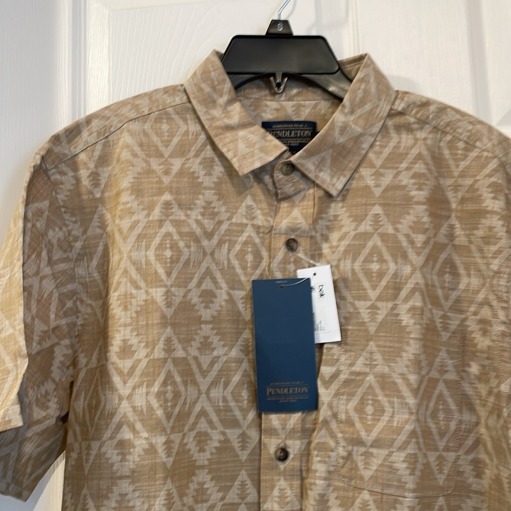 Pendleton Men's Short Sleeve Tribal Design Deacon Chambray 100% Cotton Shirt NWT - Picture 2 of 3